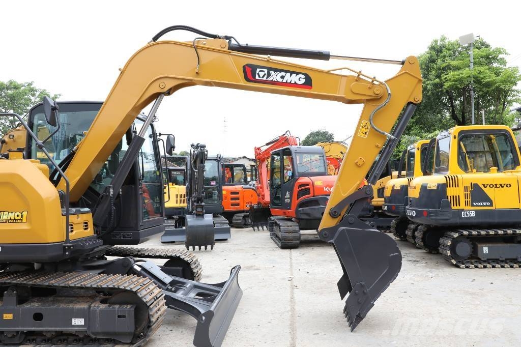 XCMG XE 75 GA Bagri goseničarji