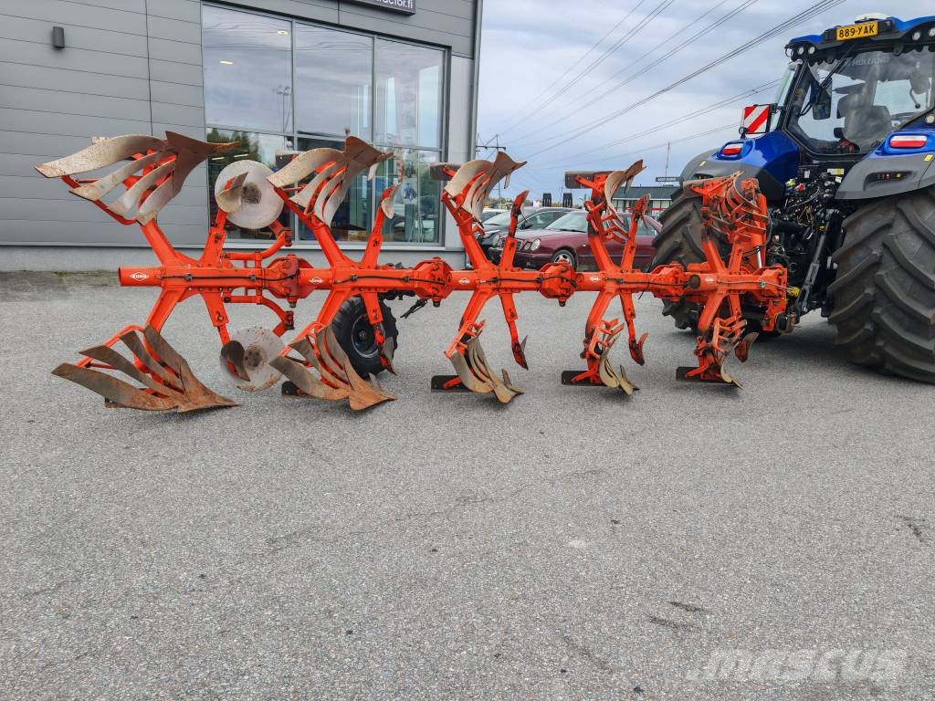 Kuhn Vari-Master 153 HUUTOKAUPASSA Vendeploger