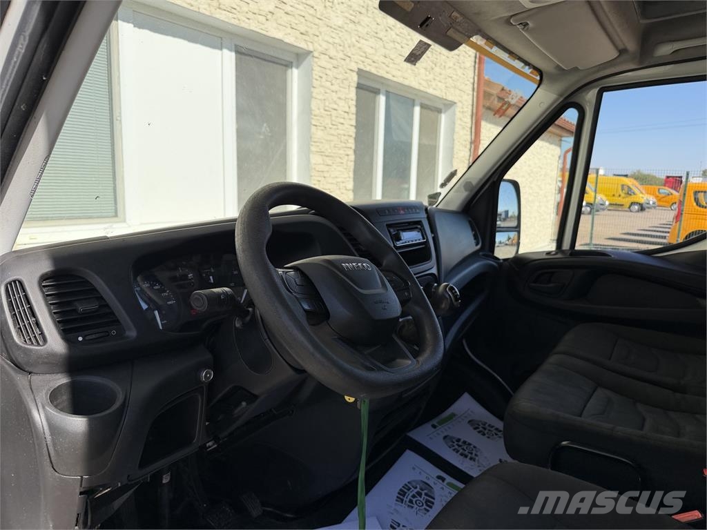 Iveco 35S16 dvojstranka E6 3 seats manual VIN 538 Plataformas