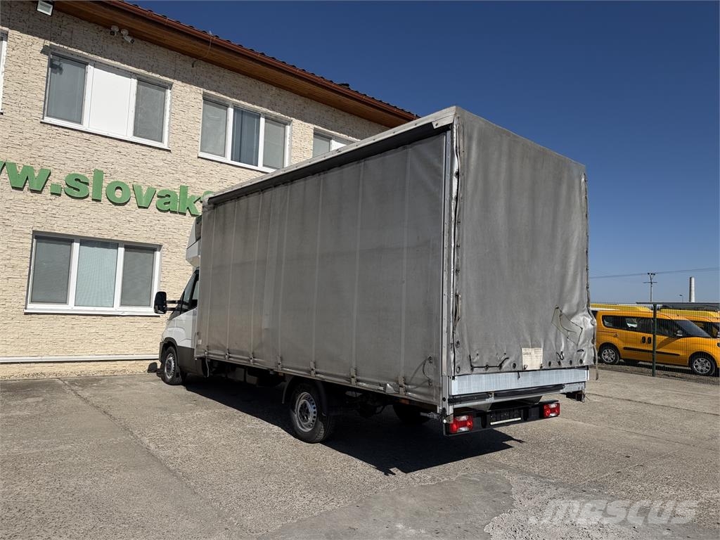 Iveco 35S16 dvojstranka E6 3 seats manual VIN 538 Plataformas
