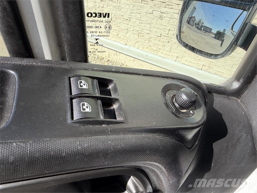 Iveco 35S16 dvojstranka E6 3 seats manual VIN 538 Plataformas