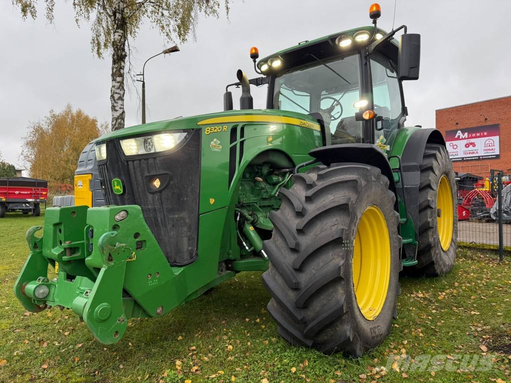 John Deere 8320 R Ciągniki rolnicze
