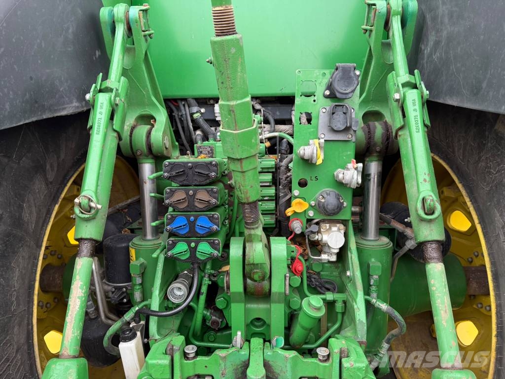 John Deere 8320 R Ciągniki rolnicze
