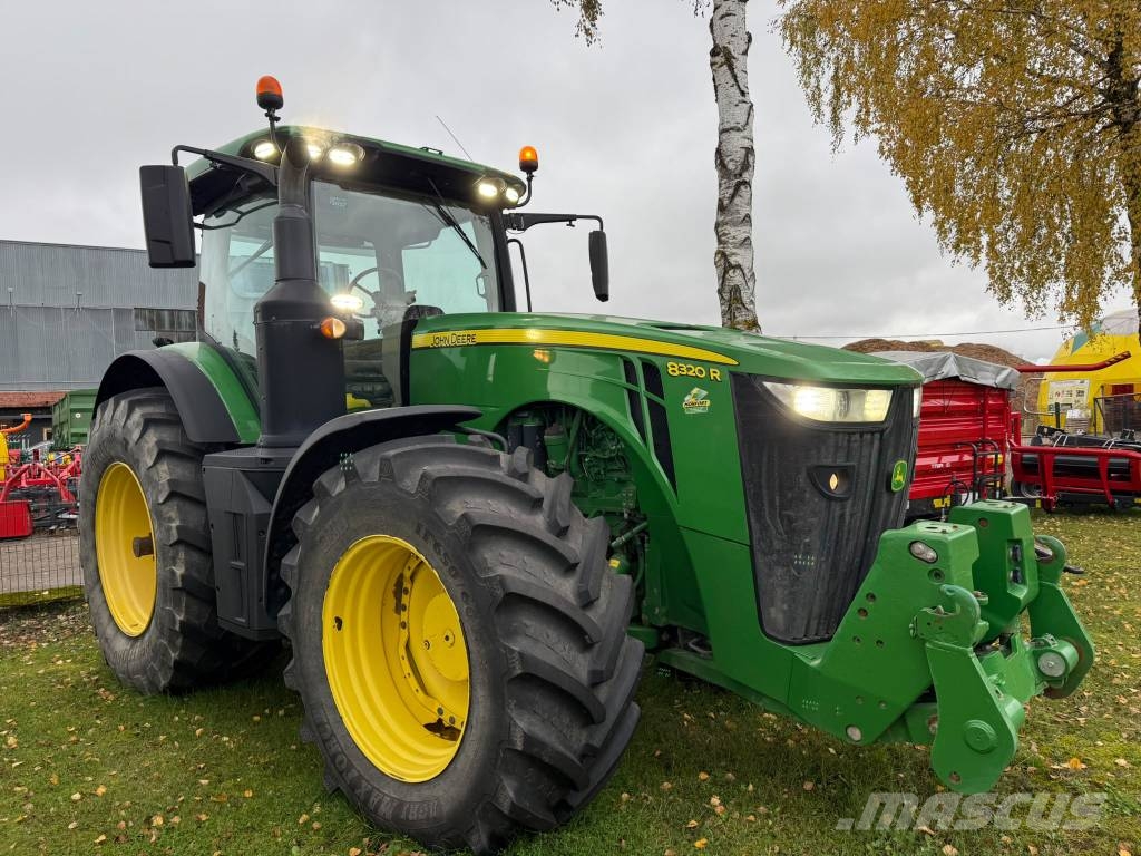 John Deere 8320 R Ciągniki rolnicze