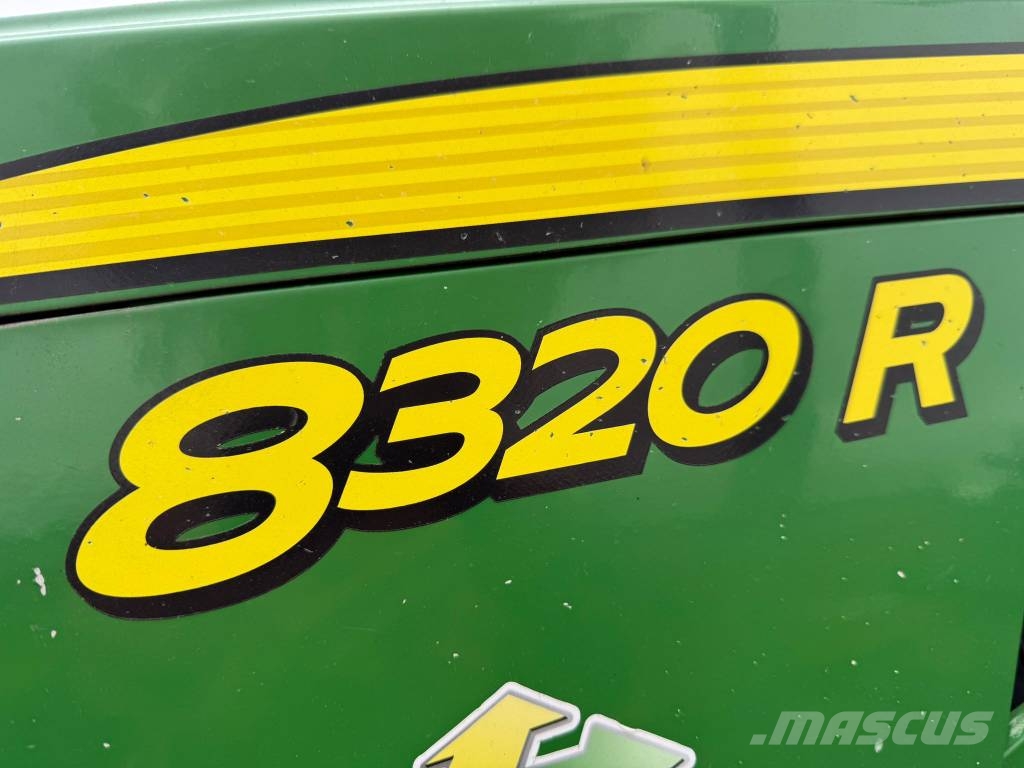 John Deere 8320 R Ciągniki rolnicze