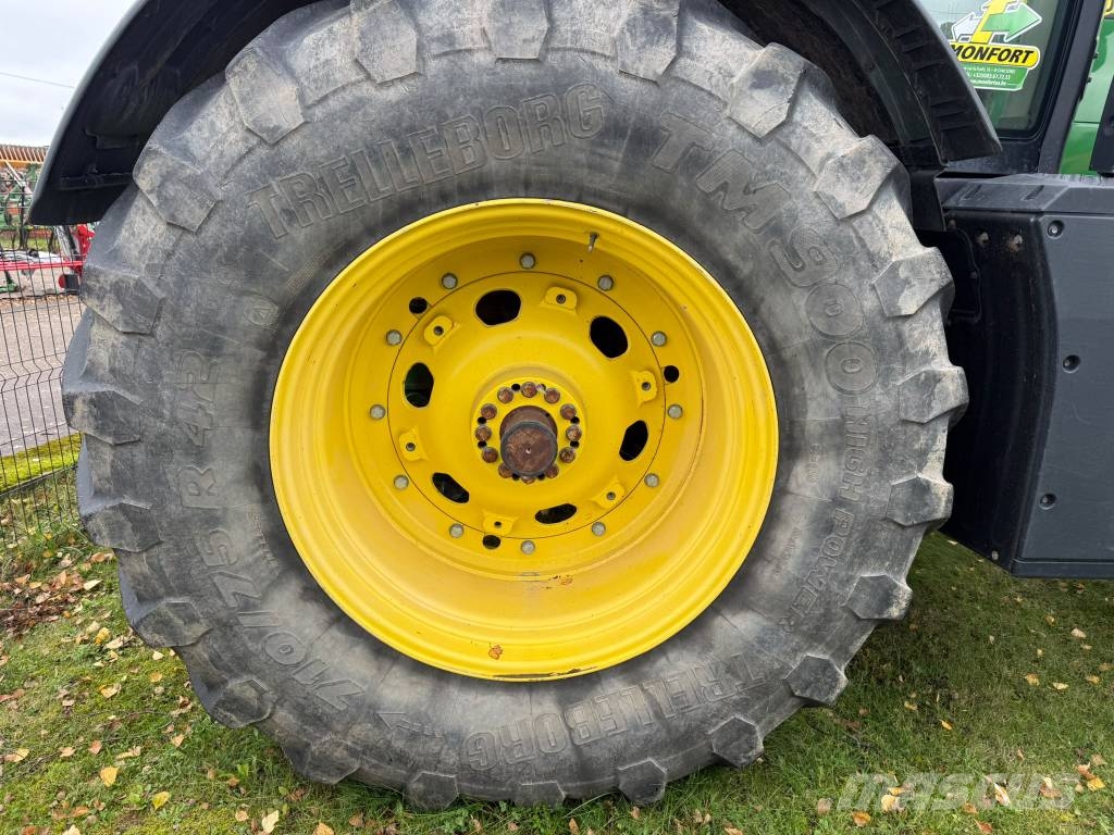 John Deere 8320 R Ciągniki rolnicze