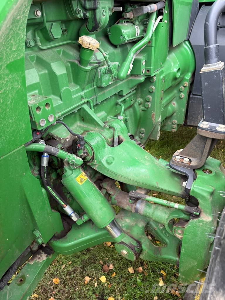 John Deere 8320 R Ciągniki rolnicze