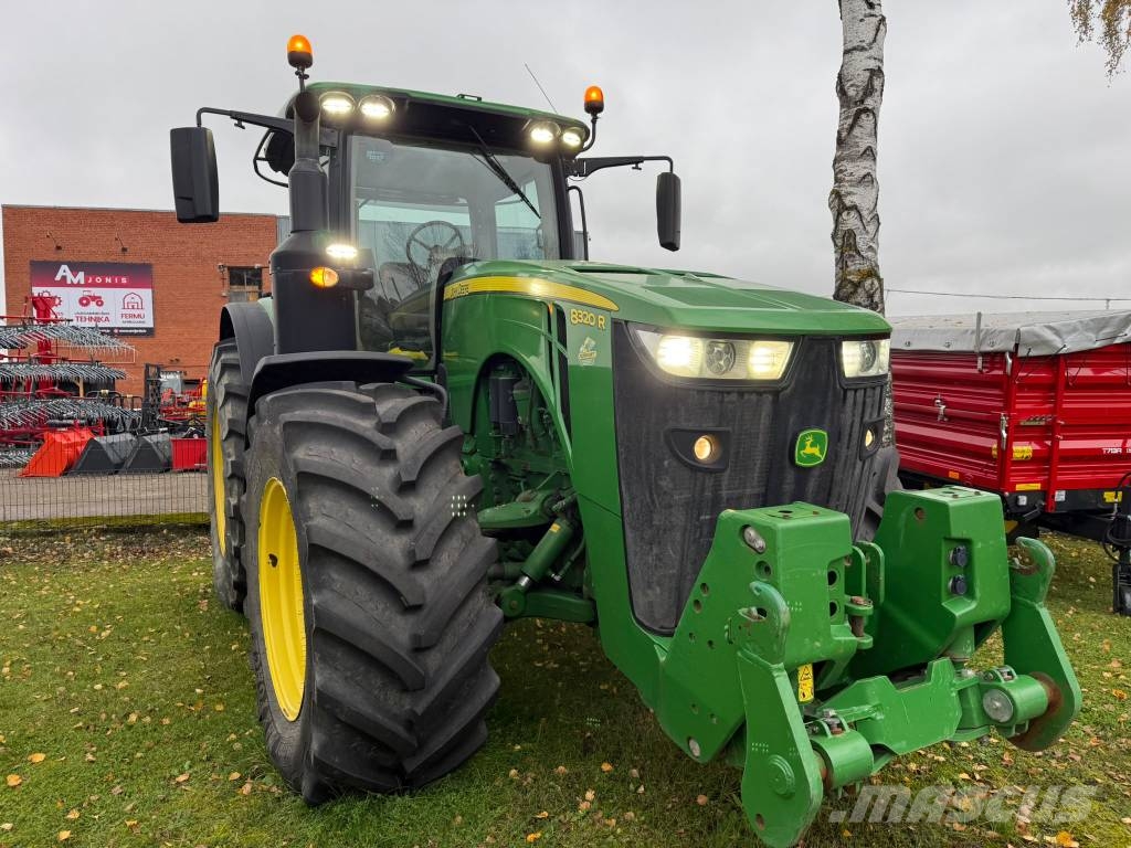 John Deere 8320 R Ciągniki rolnicze