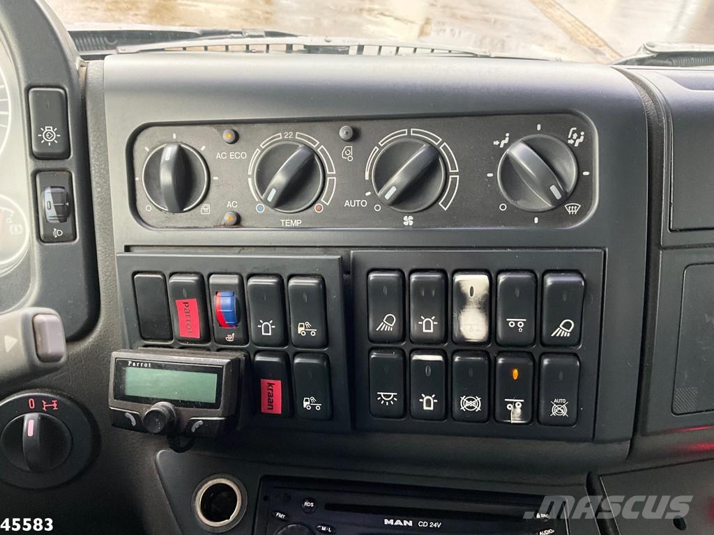 MAN TGA 26.360 Hiab 16 Tonmeter laadkraan Koukkulava kuorma-autot