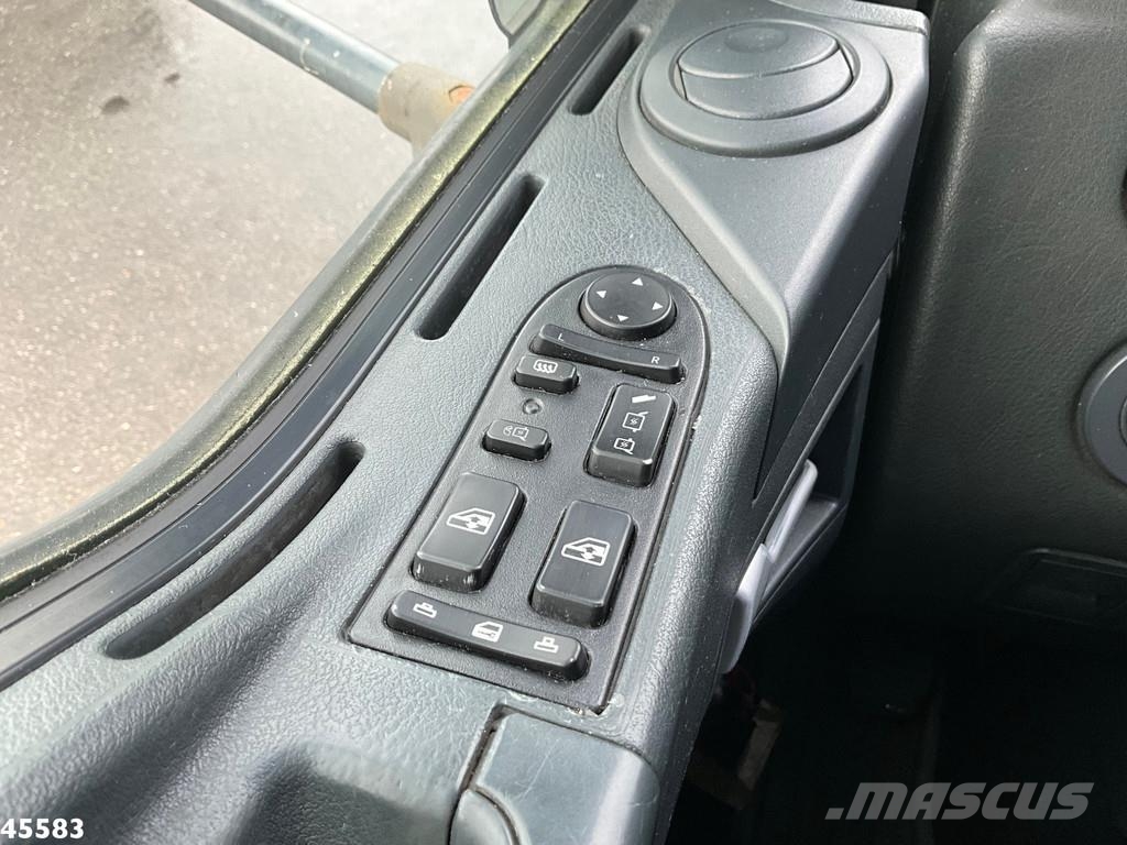MAN TGA 26.360 Hiab 16 Tonmeter laadkraan Koukkulava kuorma-autot
