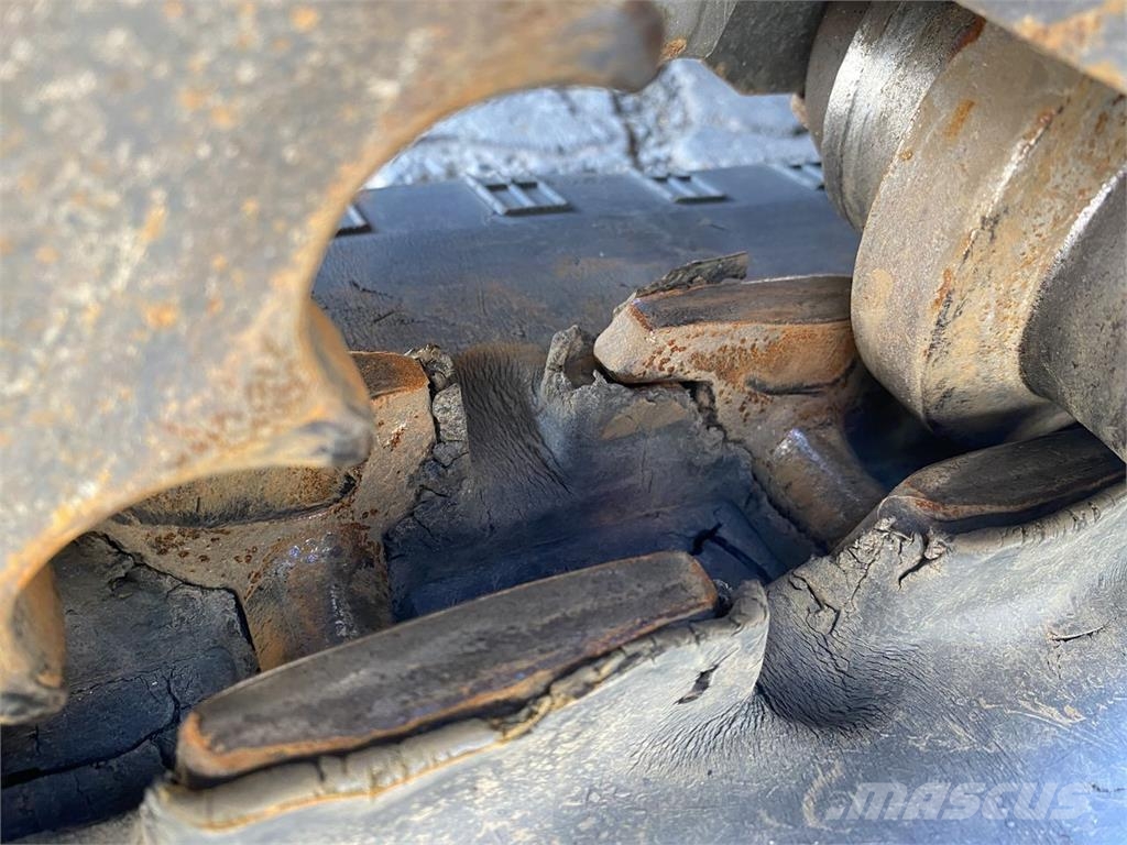 Volvo EC18D حفارات بعجل