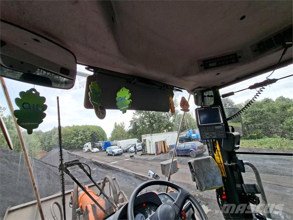 Hitachi ZW 310-6 4X4 Otras furgonetas