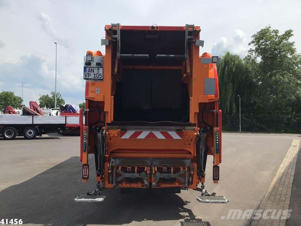 MAN TGS 28.320 Geesink 22m³ 垃圾车