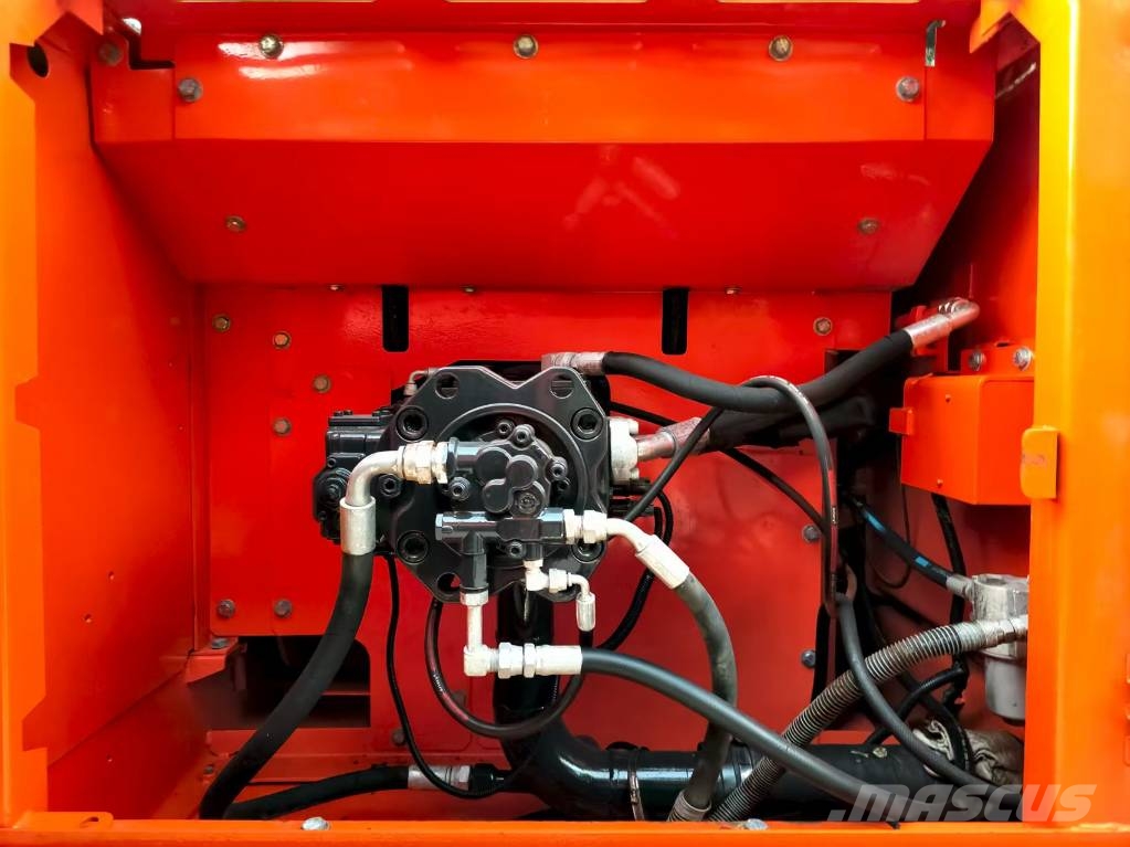 Doosan DX300LC-9C 履带挖掘机
