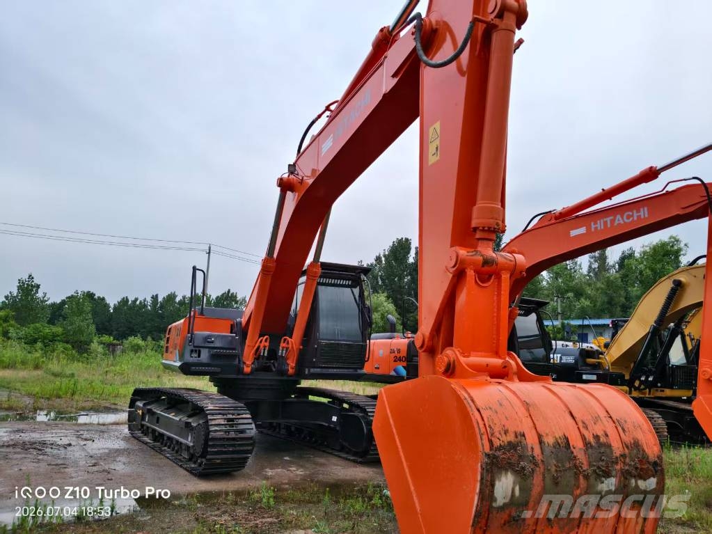 Hitachi ZX 350 حفارات زحافة