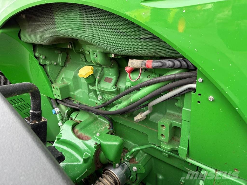 John Deere 8.345R Ultimate edition Traktorit