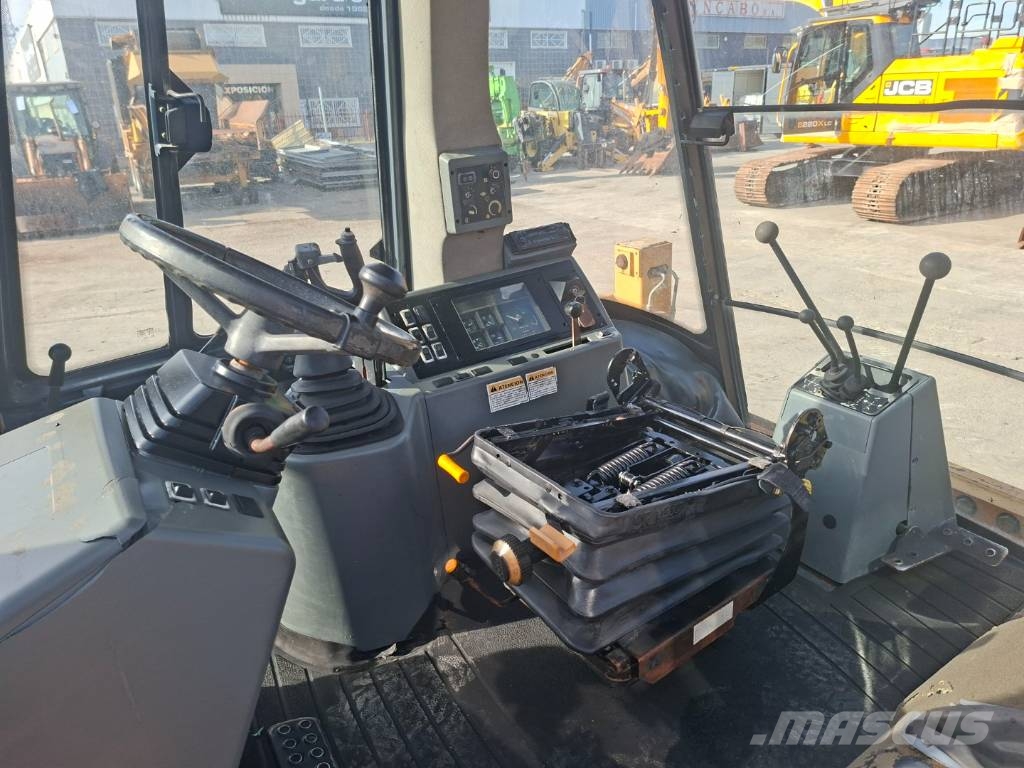 CASE 580 SLE Tractopelle