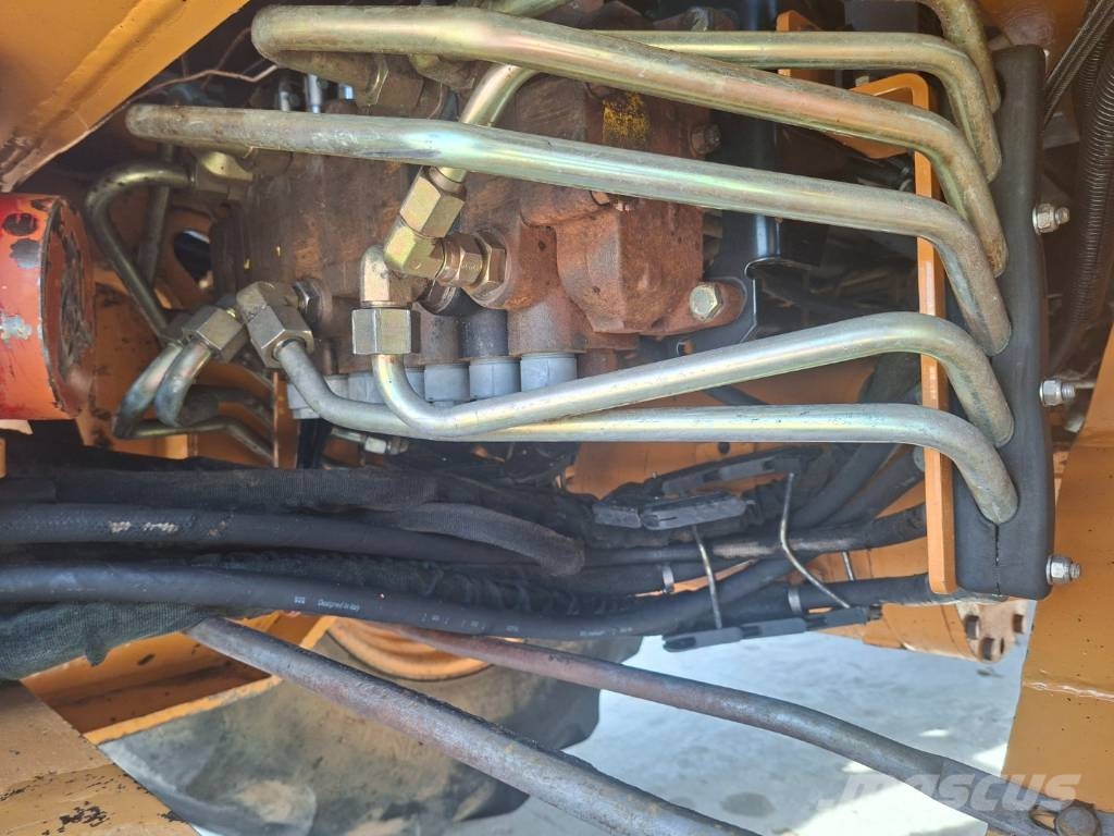 CASE 580 SLE Tractopelle