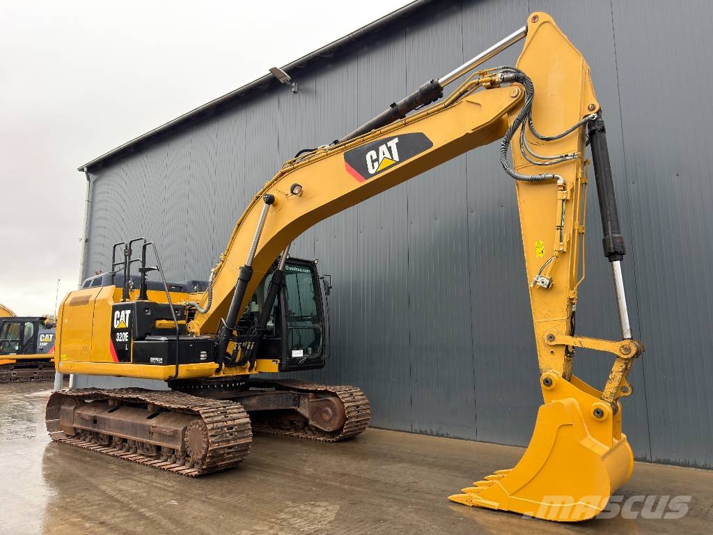 CAT 320E L Rupsgraafmachines