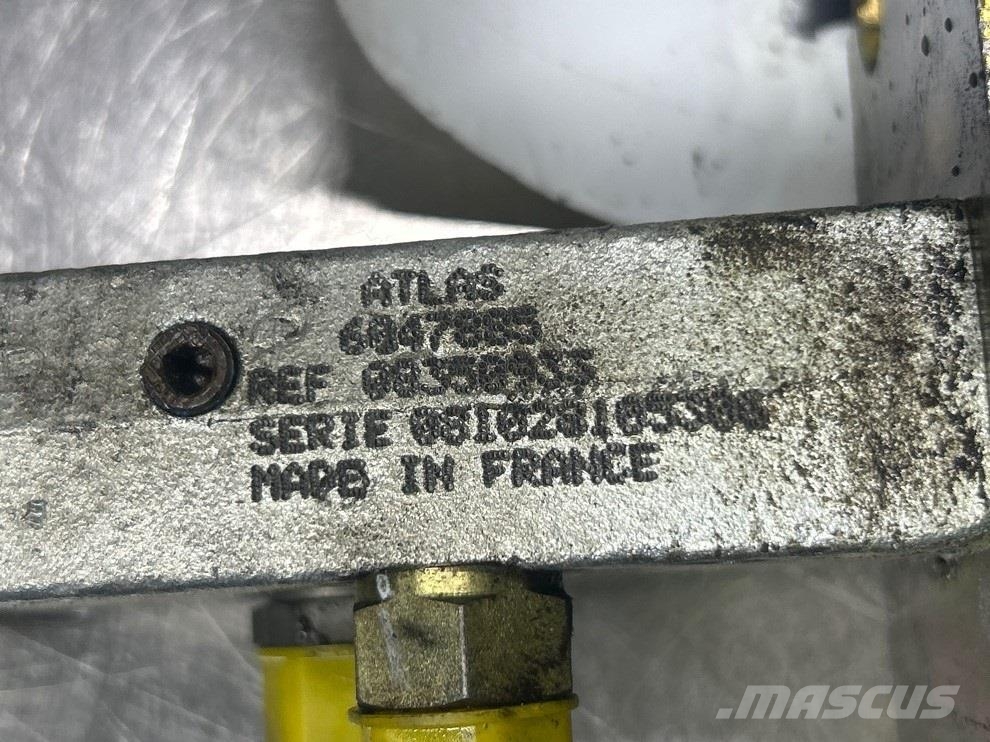 Terex TW150-Atlas 6049419/6047885-Gas pedal Kabiner og interiør