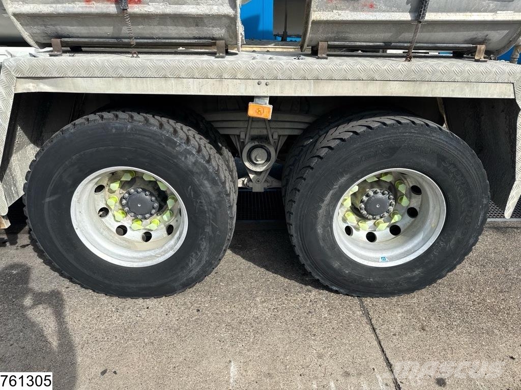 Volvo FMX 410 8x4, EURO 6, 9m3, 175.500 KM Camion malaxeur