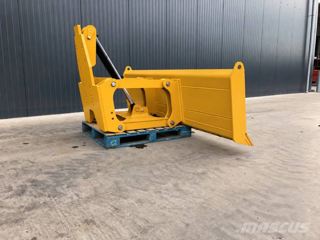 Volvo G946 نصول