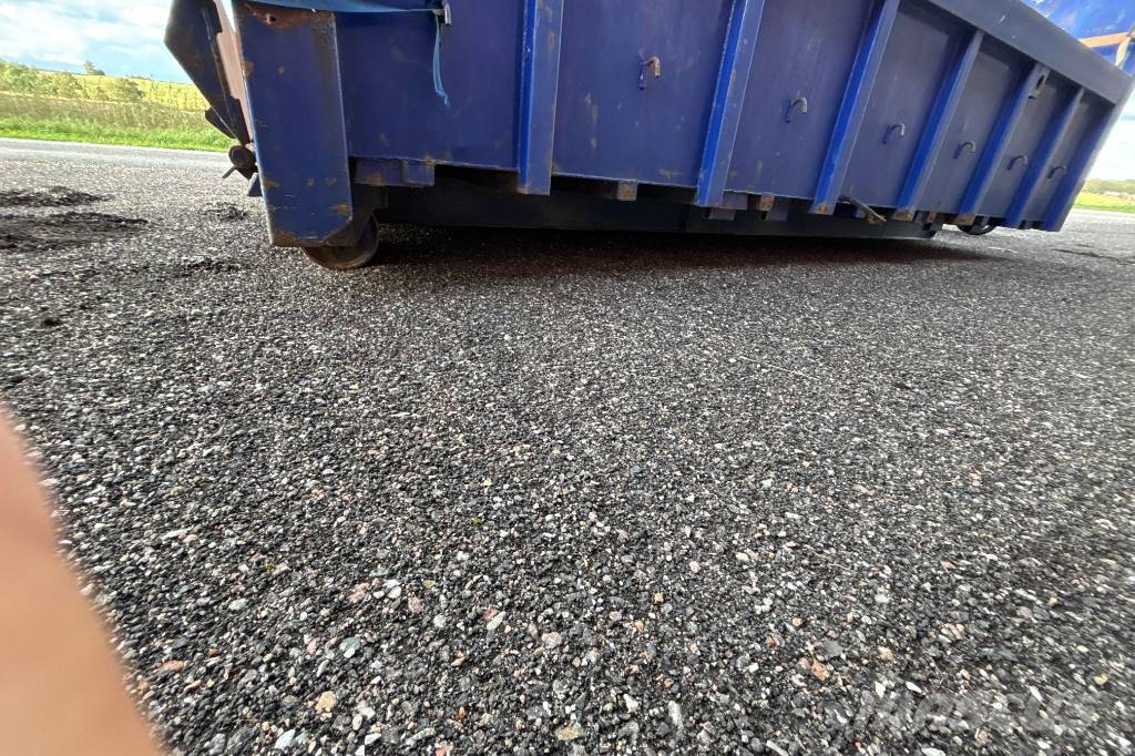 Växelflak GMM med aluminiumlämmar i sidan. Demonteerbaar