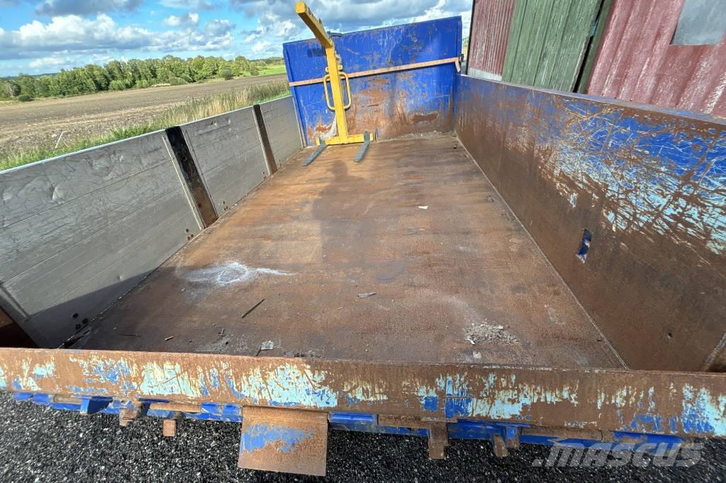 Växelflak GMM med aluminiumlämmar i sidan. Demonteerbaar