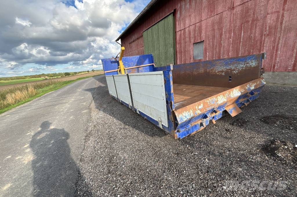 Växelflak GMM med aluminiumlämmar i sidan. Demonteerbaar