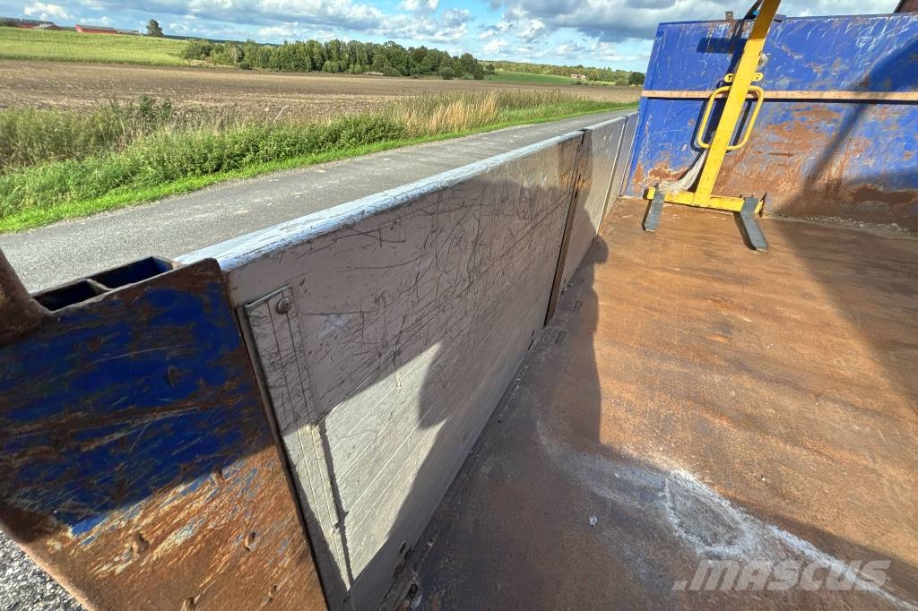 Växelflak GMM med aluminiumlämmar i sidan. Demonteerbaar