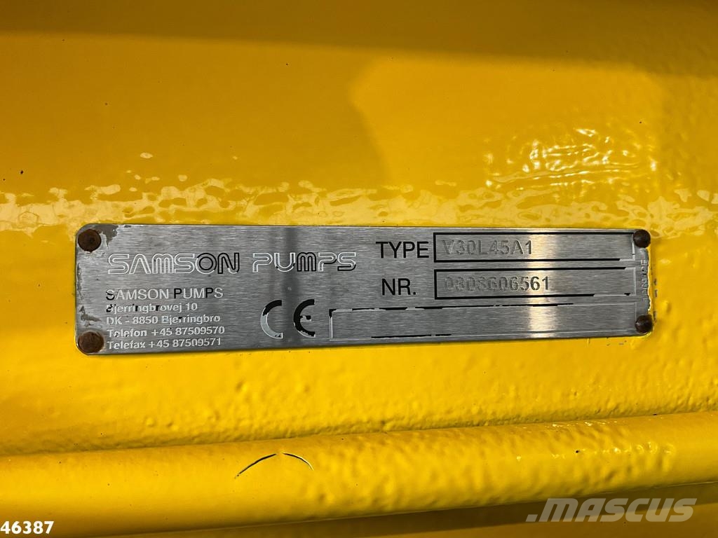 Volvo FL 220 Kolkenzuiger 5m³ Just 147.623 km! Kombiji / vakuumski kamioni