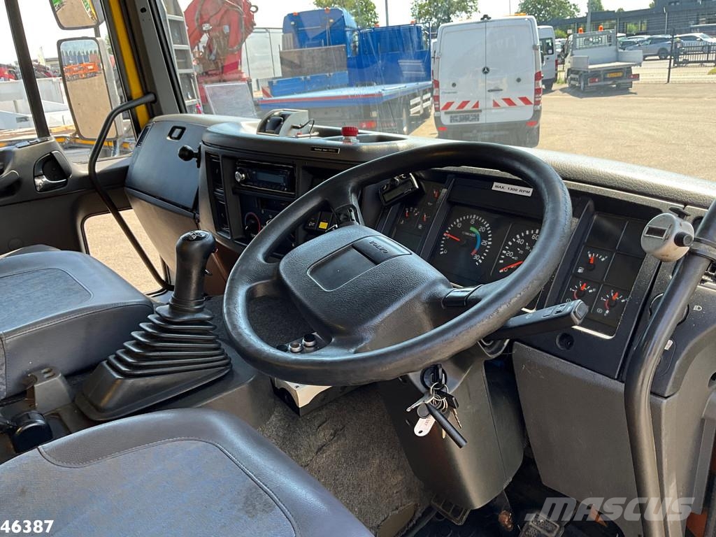 Volvo FL 220 Kolkenzuiger 5m³ Just 147.623 km! Kombiji / vakuumski kamioni