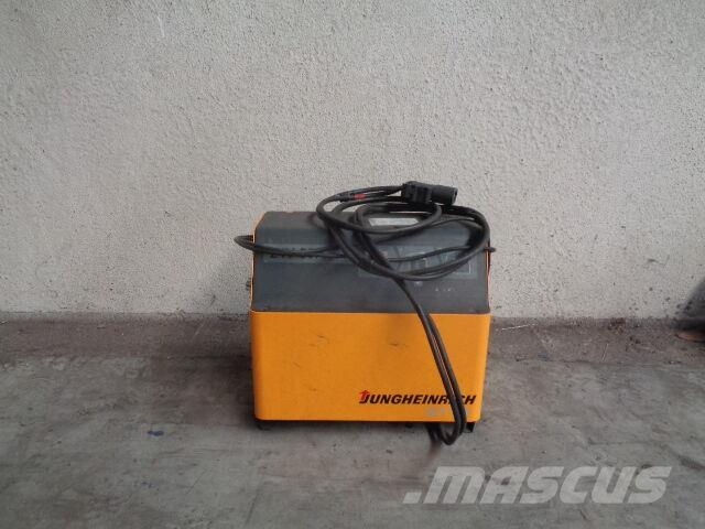 Jungheinrich ESC 216 Stapelaar meeloop