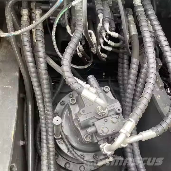 Volvo EC240D Гусеничные экскаваторы