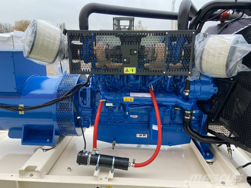 FG Wilson P660-3 - 660 kVA Open Genset - DPX-16022-O Generadores diésel