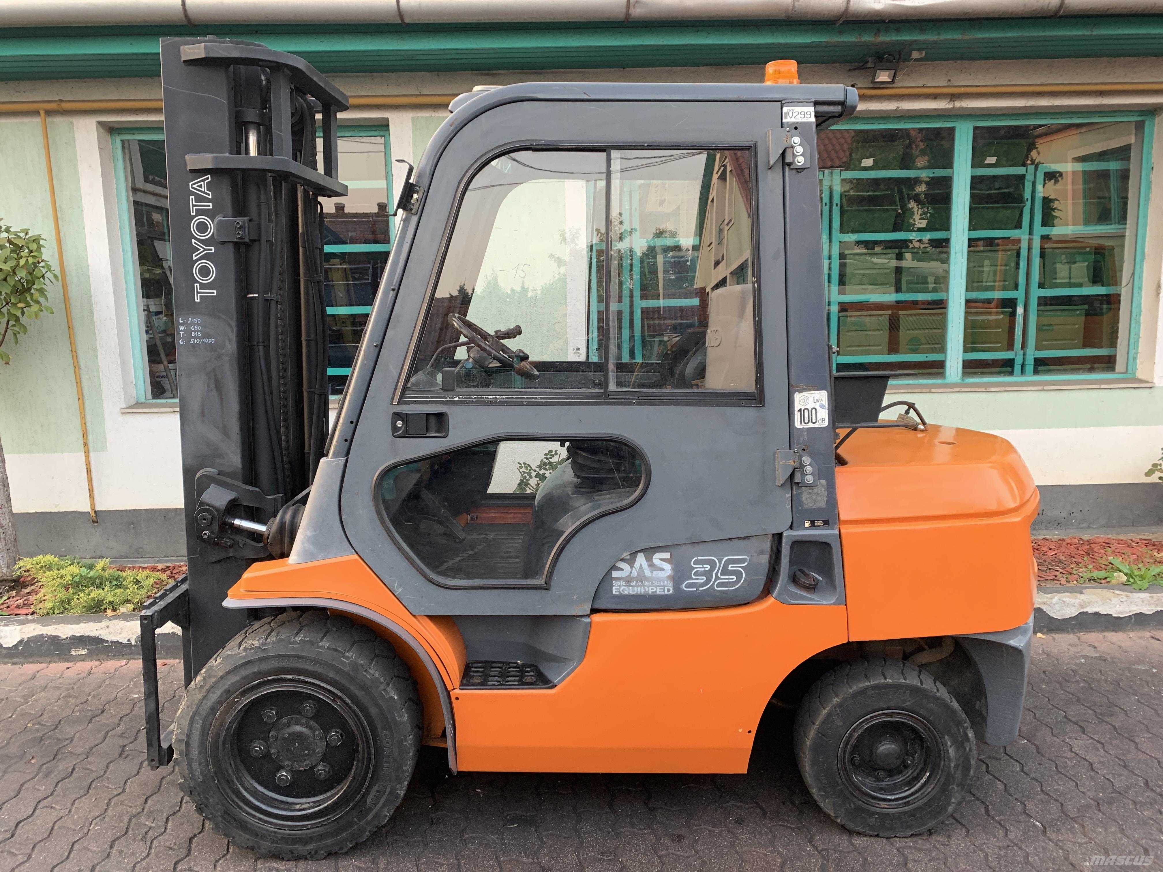 Toyota 7 FGJF 35 -V2997 OB Gázüzemű targoncák