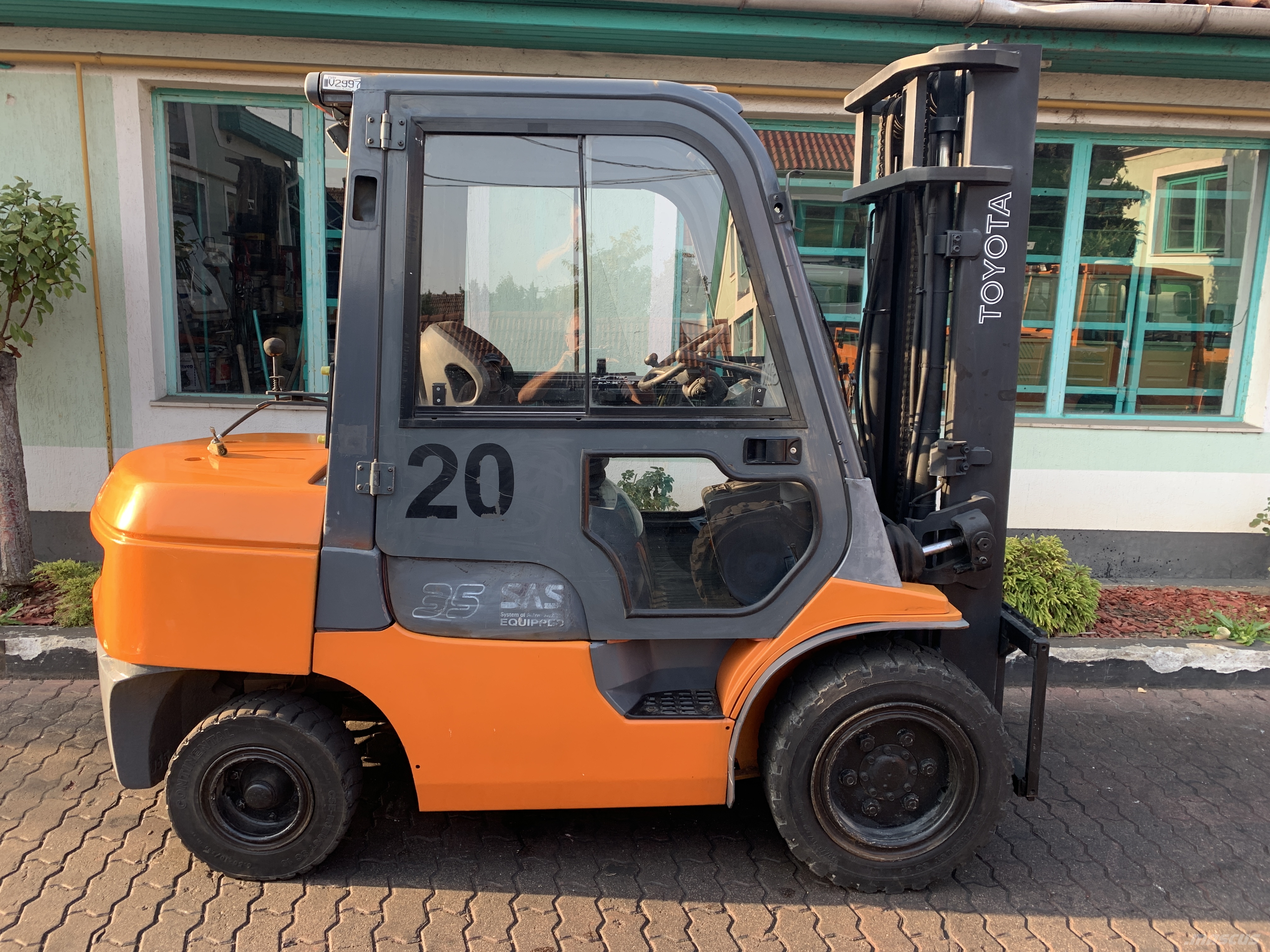 Toyota 7 FGJF 35 -V2997 OB Gázüzemű targoncák
