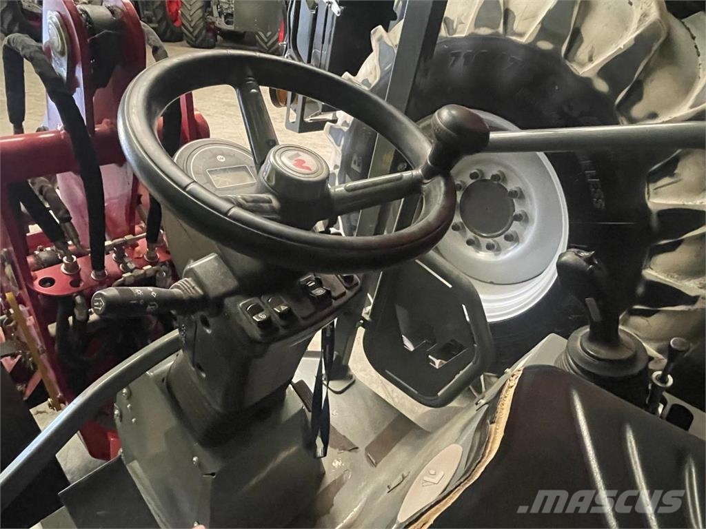 Weidemann 1160e フロントローダーとディガー