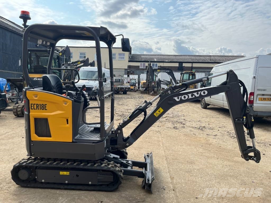 Volvo ECR 18 E 小型挖掘机