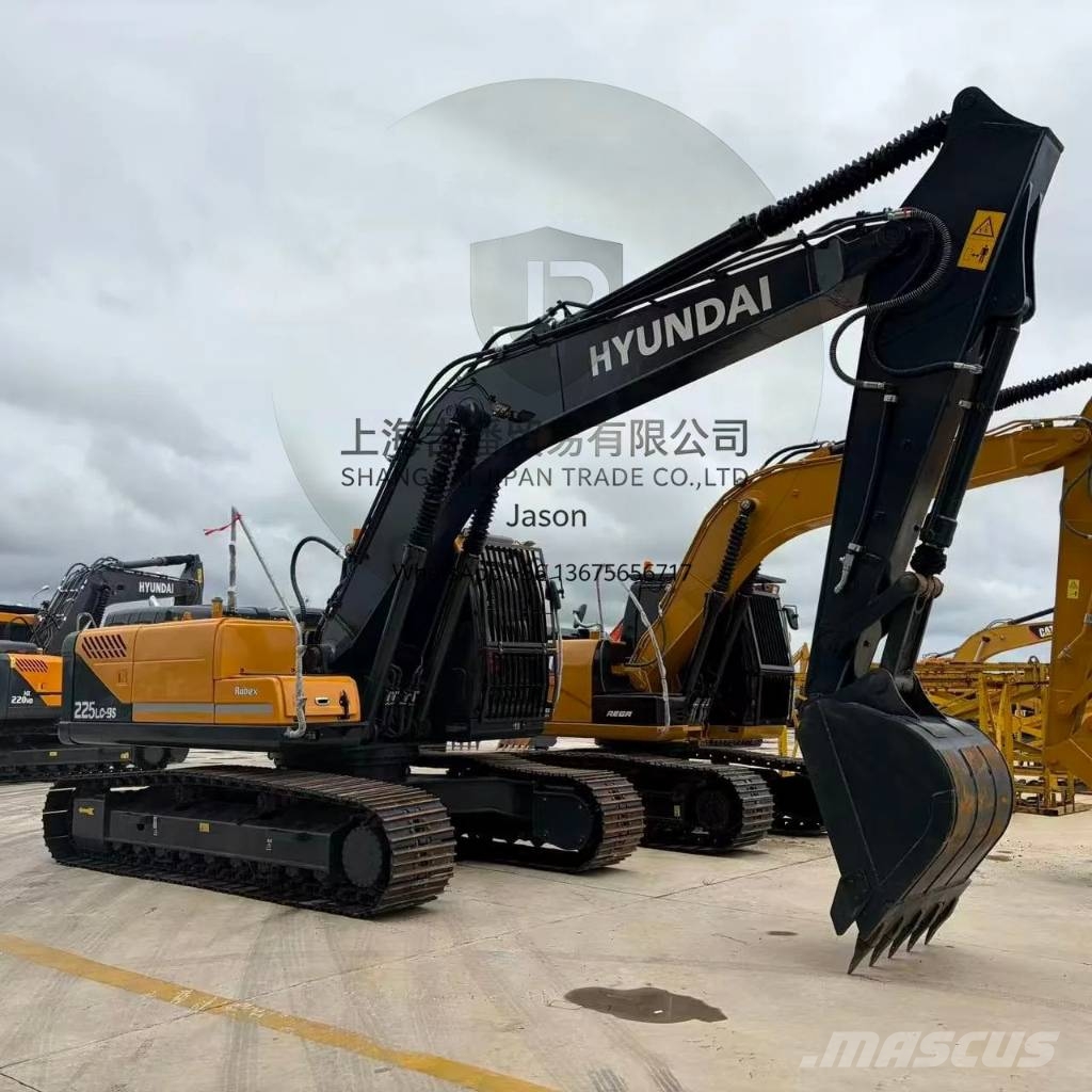 Hyundai Robex 225 LC-9 S 大型油圧ショベル12t以上(パワーショベル・ユンボ)