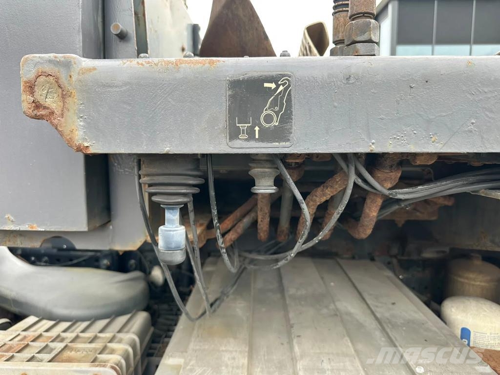 Iveco Margirus 350 Kabeļu pacēlājs nomontējamām kravas mašīnām