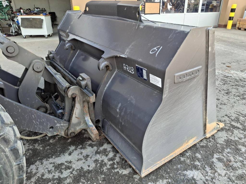 Volvo Ladeschaufel L70 WLA83735 #A-7223 Cucharones