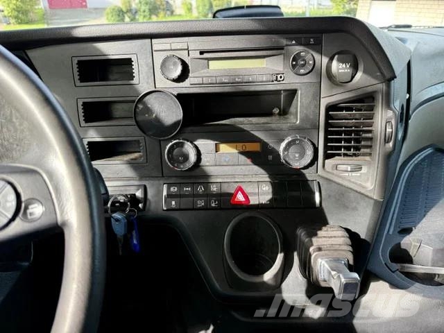 Mercedes-Benz Actros 1840 BigSpace/LowLiner Voll Luft/Eu6/371tkm Sattelzugmaschinen