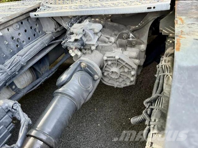 Mercedes-Benz Actros 1840 BigSpace/LowLiner Voll Luft/Eu6/371tkm Sattelzugmaschinen