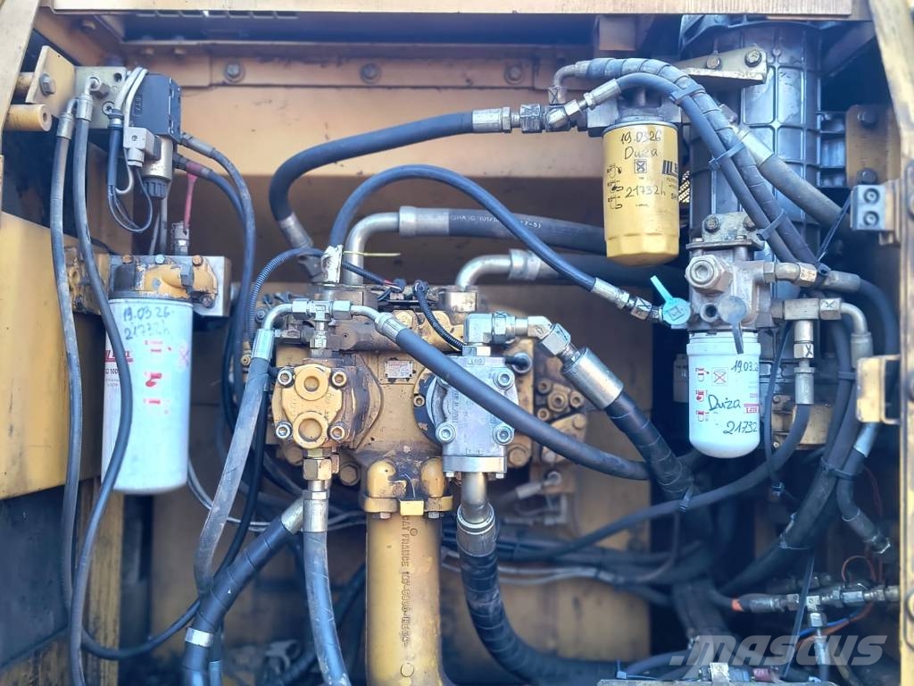 CAT 325 C LN Gravemaskiner på larvebånd