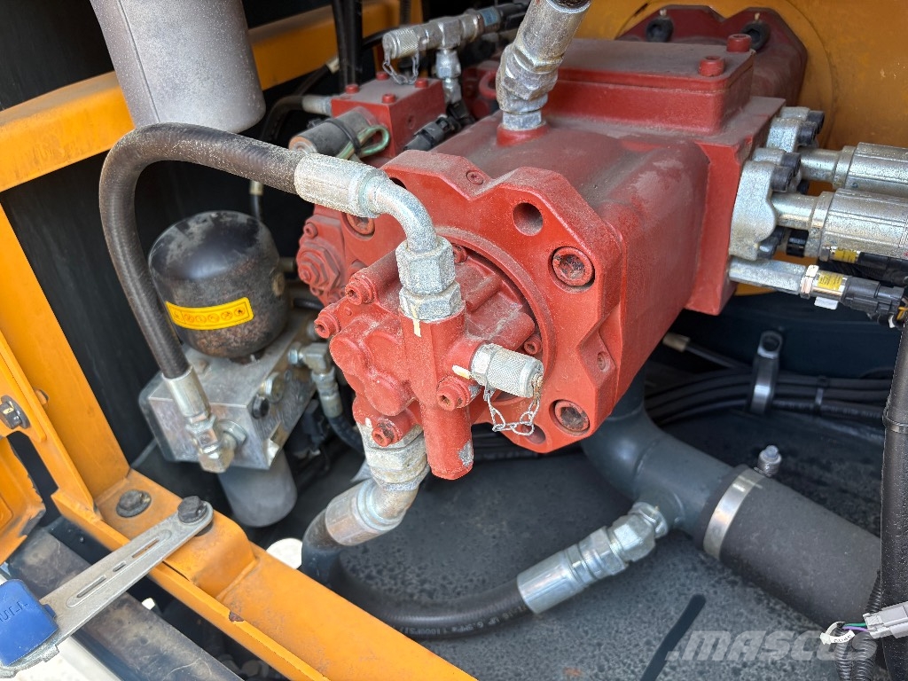 Hyundai HX 140 AL 履帶式 挖土機/掘鑿機/挖掘機