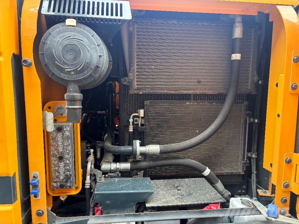 Hyundai HX 140 AL 履帶式 挖土機/掘鑿機/挖掘機