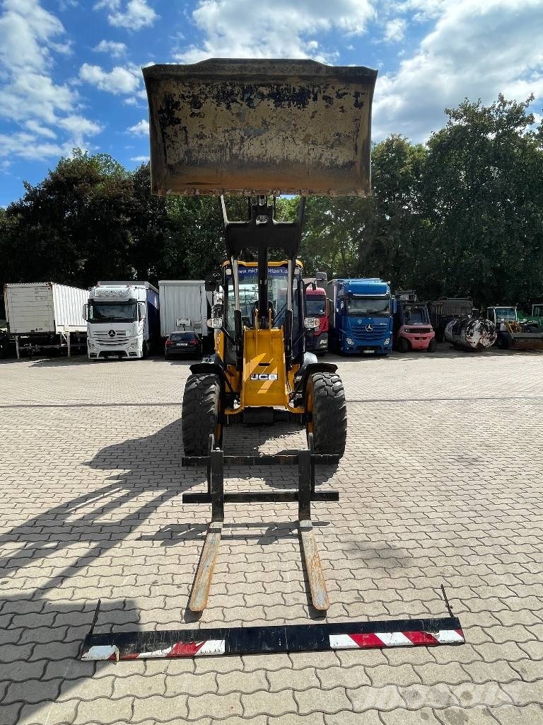 JCB Radlader 409SV Stage V mit Ladeschaufel und Gabel Фронтальні навантажувачі
