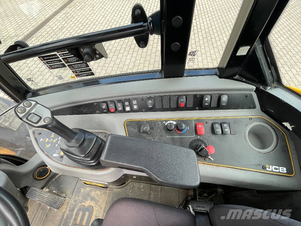 JCB Radlader 409SV Stage V mit Ladeschaufel und Gabel Фронтальні навантажувачі