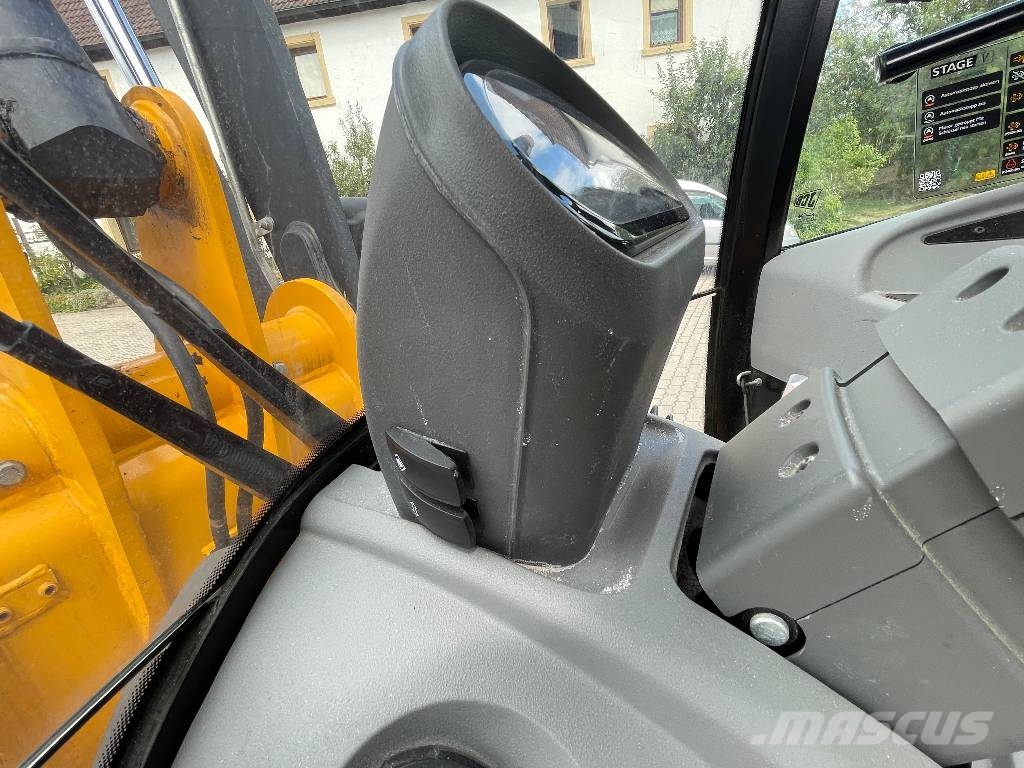 JCB Radlader 409SV Stage V mit Ladeschaufel und Gabel Фронтальні навантажувачі